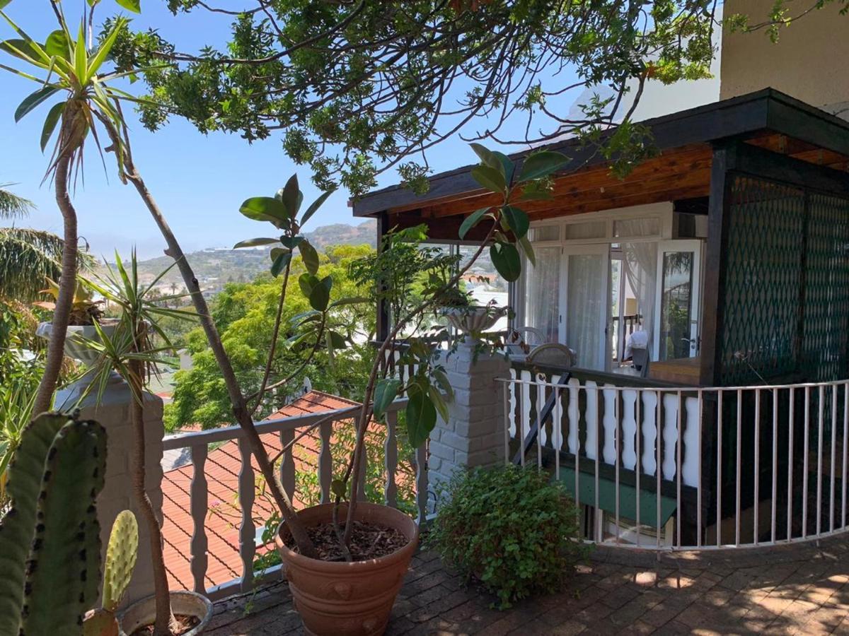 Independent Quaint Flat, Close To Beach Cape Town Dış mekan fotoğraf